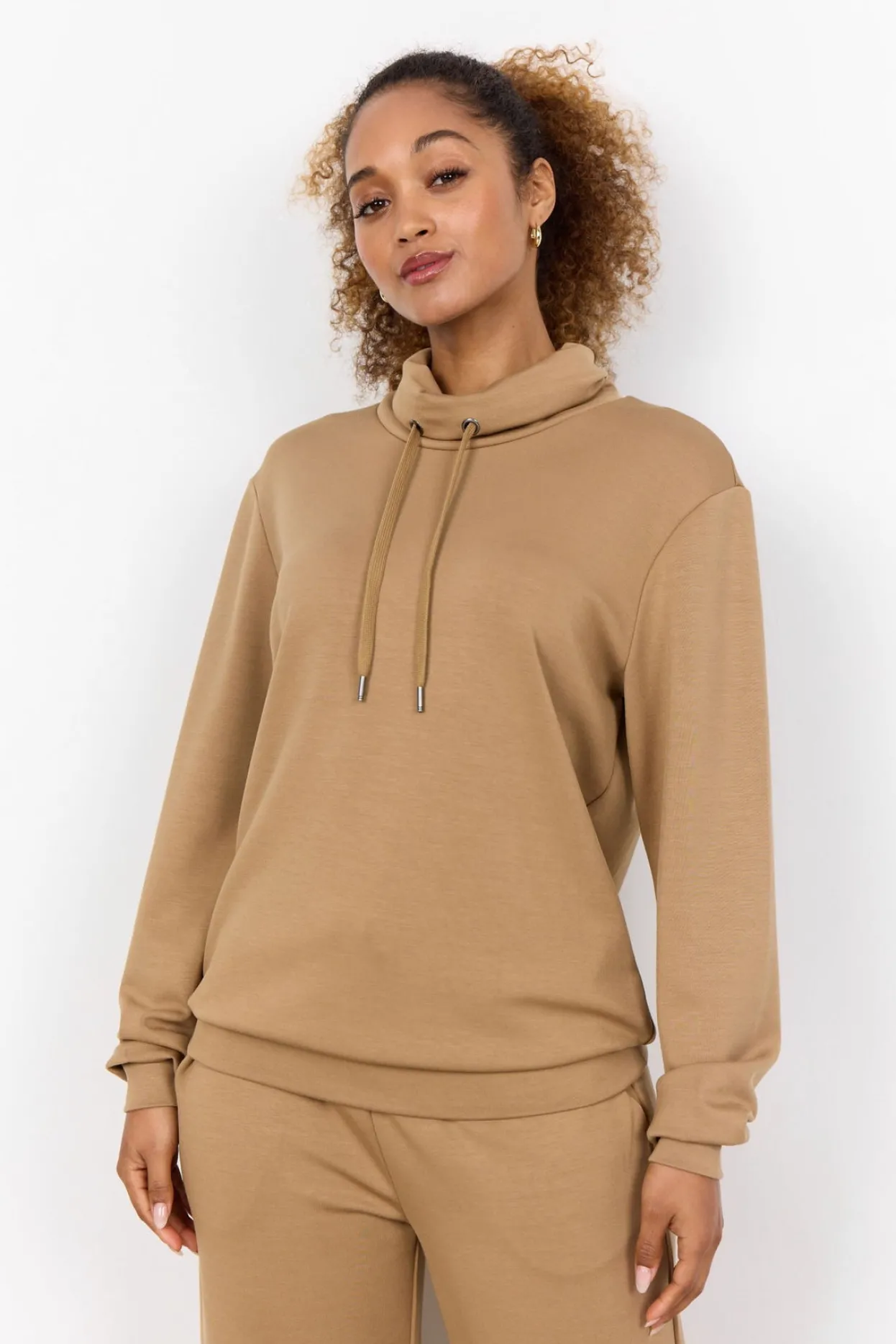 scbanu__sweatshirt_camel_0-2.webp Blusar Och Skjortor | Comfy>Soyaconcept SC-BANU 125 Sweatshirt Camel