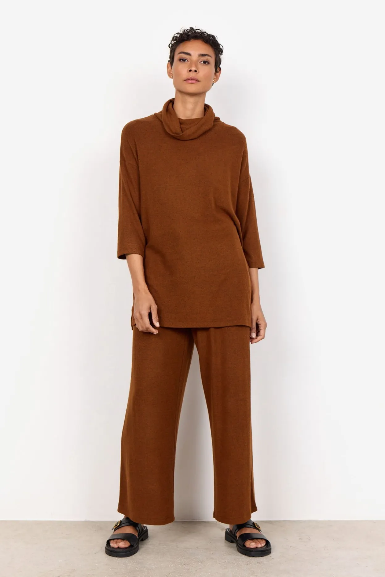 scbiara__sweatshirt_brn_1.webp Blusar Och Skjortor | Comfy>Soyaconcept SC-BIARA 73 Sweatshirt Brün