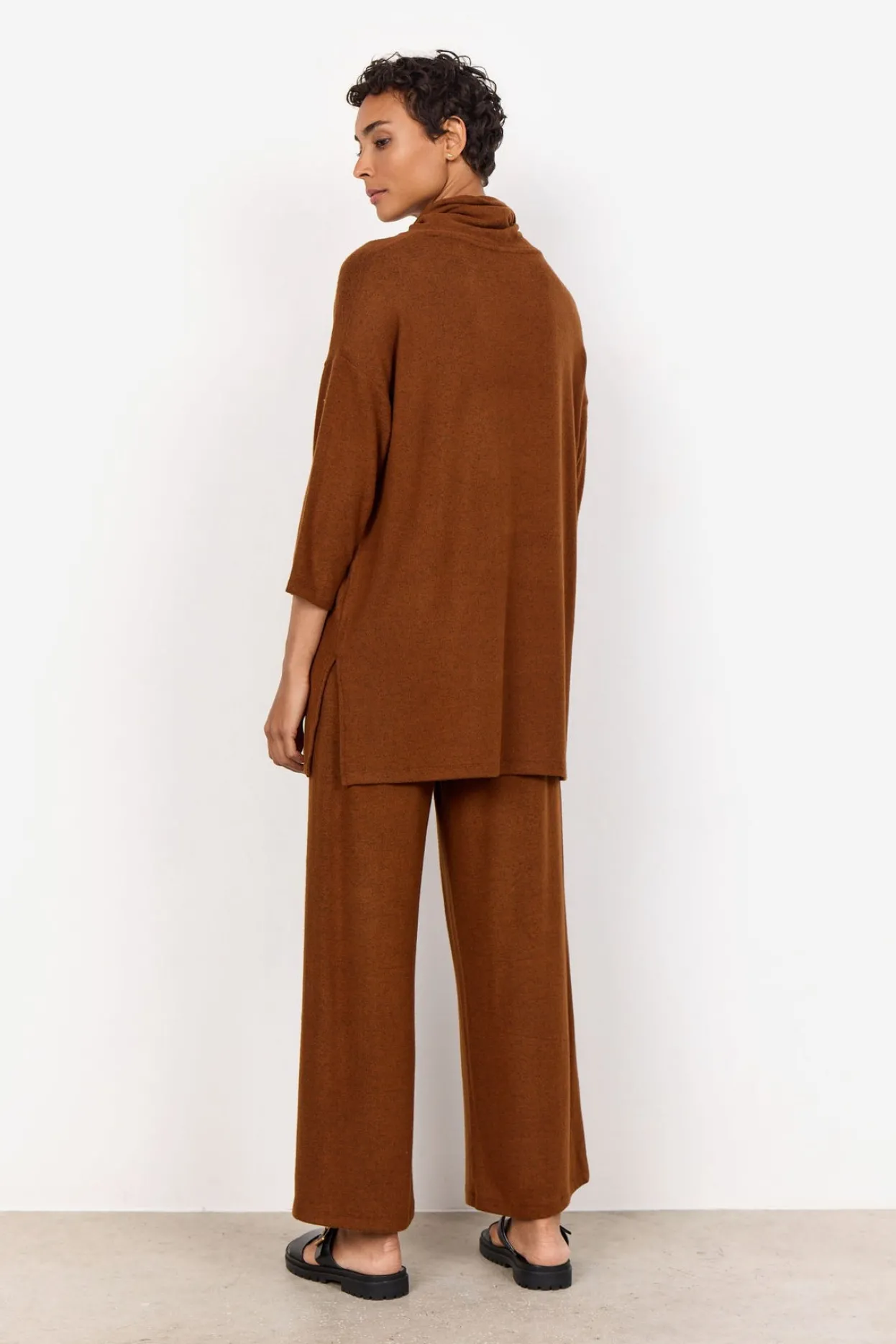 scbiara__sweatshirt_brn_2.webp Blusar Och Skjortor | Comfy>Soyaconcept SC-BIARA 73 Sweatshirt Brün